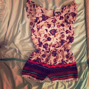 Patterned romper